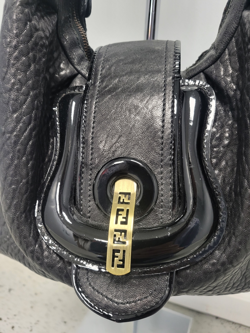 Vintage Fendi Black Leather Borsa B Hobo Shoulder Bag - Picture 2 of 14